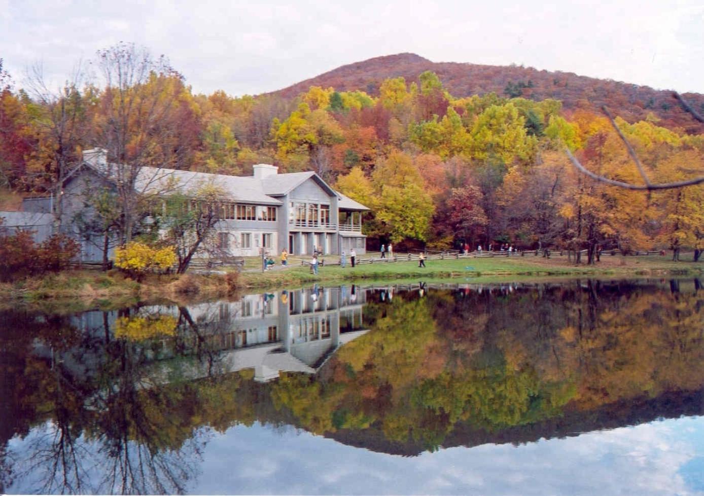 Peaks Of Otter Lodge Bedford Bagian luar foto